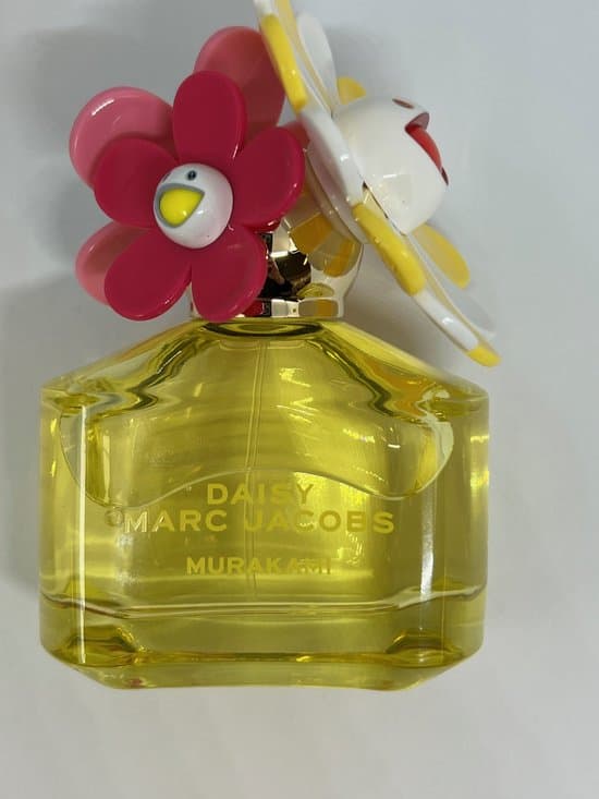 Marc Jacobs Daisy Murakami Yellow Eau de Parfum 50ml | Dames Parfum